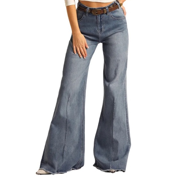 Rock & Roll Cowgirl Blue Flare Jeans - Picture 1 of 8
